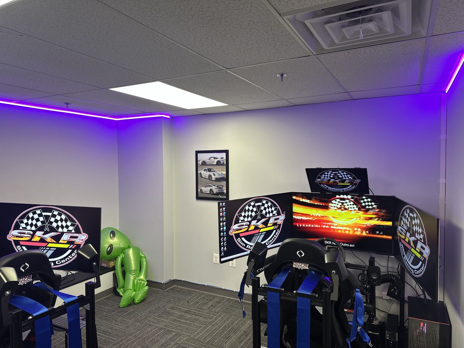 Private two-rig sim bay